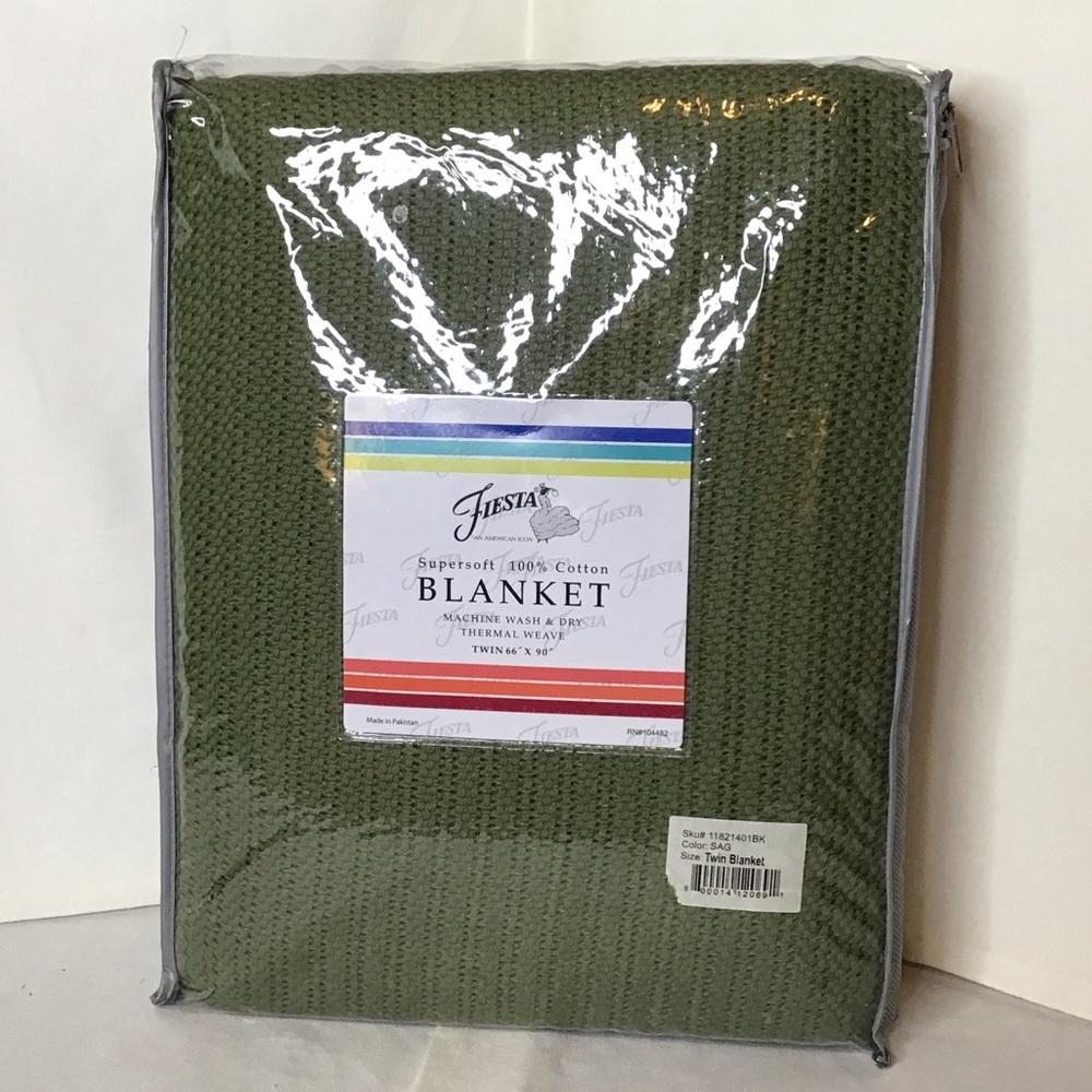 Fiesta Sage Green Twin Cotton Blanket